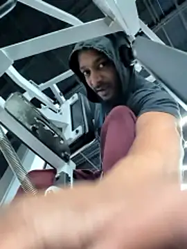 TheGoldenBoldy321's cam snapshot