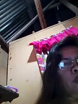 Huge_mama69's cam snapshot