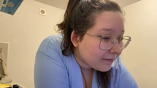 AemiliaLust's cam snapshot