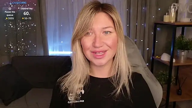 MilaBott's cam snapshot