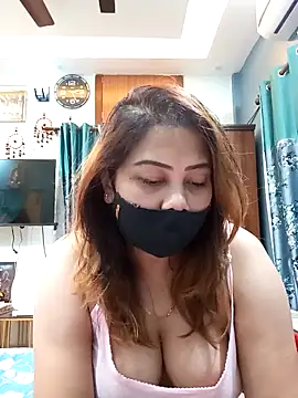 Cute-mona's cam snapshot