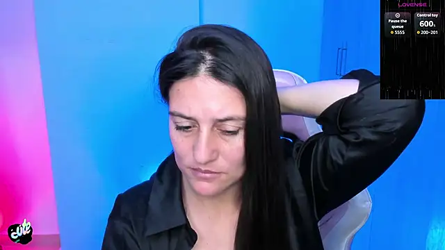 Saskyaa's cam snapshot