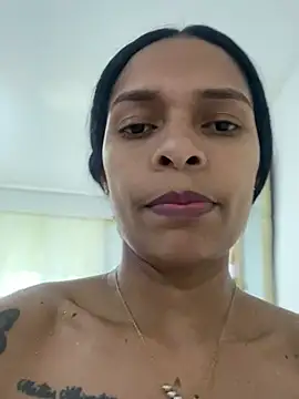 Luna025's cam snapshot