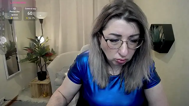 KKMimiKK's cam snapshot