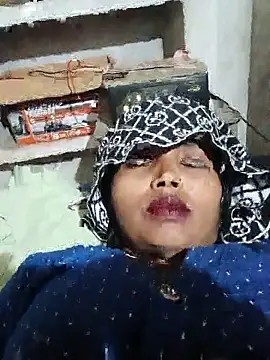 Cm_pooja's cam snapshot