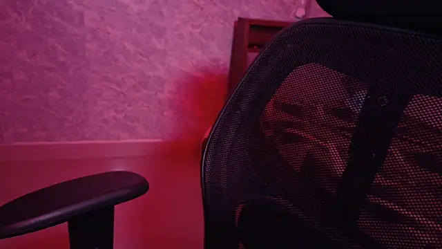 MidnightFlame's cam snapshot