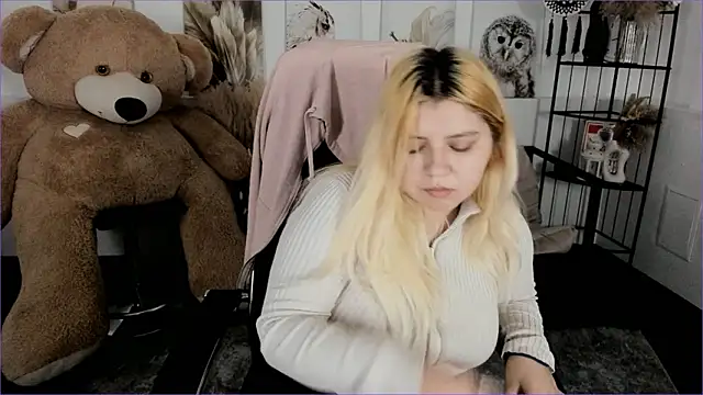 DiaAngell's cam snapshot