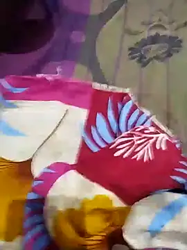 Playboyx143@xh's cam snapshot