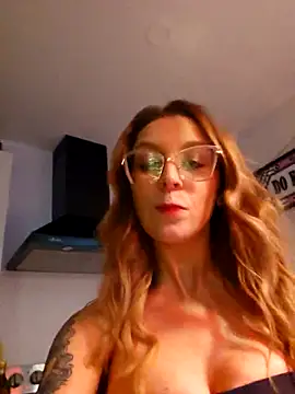 LilyOrion live sex cam