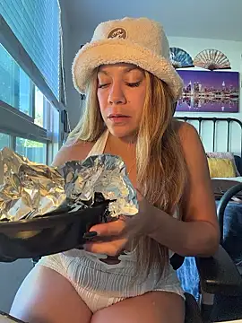 Bigbuttbrooklynn live sex cam