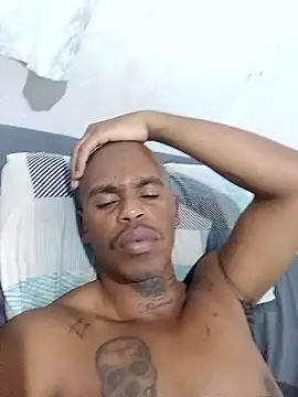 Bedroom_Gangster007 live sex cam