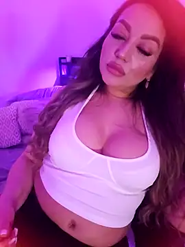 AylinMay's cam snapshot