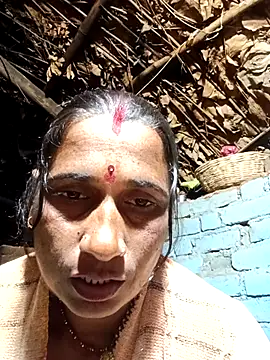 Hot_bhi38's cam snapshot