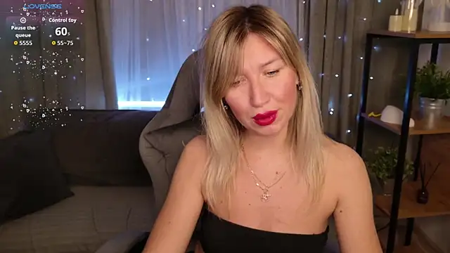 MilaBott's cam snapshot