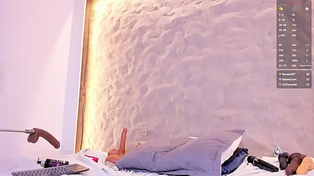 Monika-Ruiz's cam snapshot