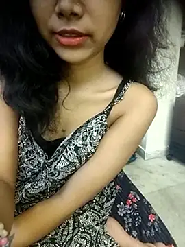 Snaya-baby's cam snapshot