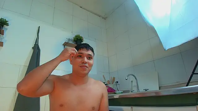 couple_lovelyds live sex cam