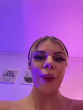 IvyRaven live sex cam