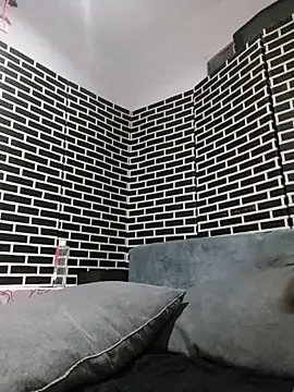 Spatgirl live sex cam