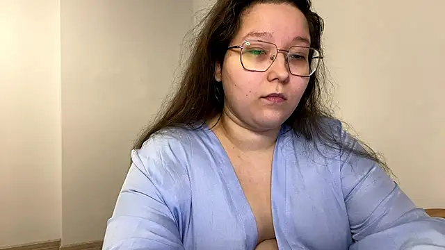 AemiliaLust's cam snapshot