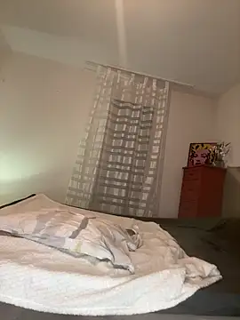 Joanachupa's cam snapshot