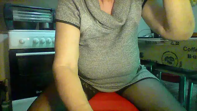 Ely_Elenita's cam snapshot