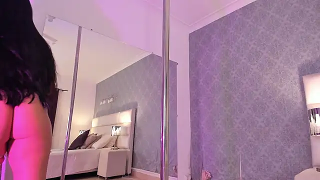 Celeste_Amber's cam snapshot