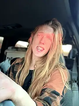 GoldenFlameGoddess's cam snapshot