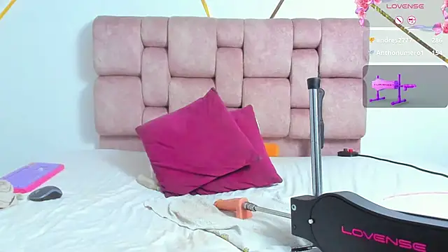 VickyVentura's cam snapshot