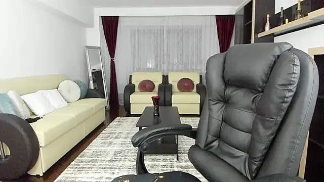 Ella_sweety00's cam snapshot