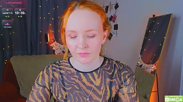 JoyceJones's cam snapshot