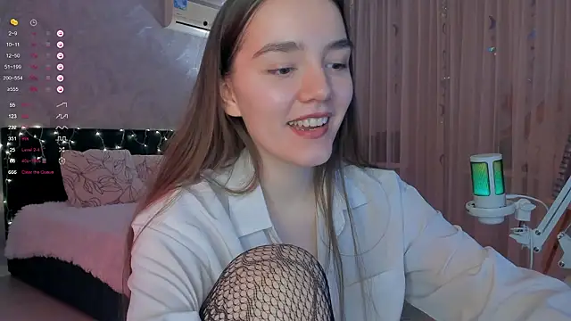 sweete_chantal's cam snapshot