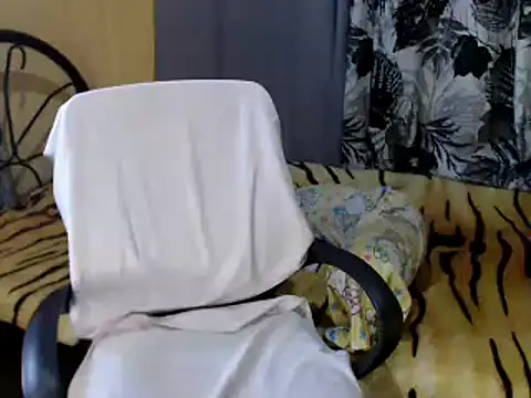 lovelyxmorena's cam snapshot