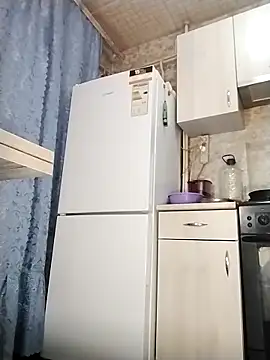 Holly-69 live sex cam