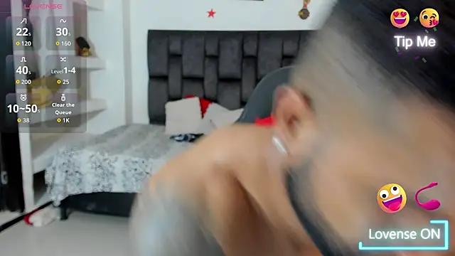 MattRodriguez9 live sex cam