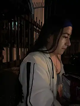 AuroraJohns_Pink's cam snapshot