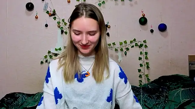 _kikiclark__'s cam snapshot