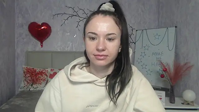 KaraCriegs's cam snapshot