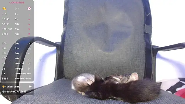 Luna-Naughty's cam snapshot