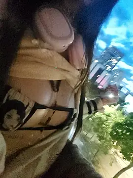 k_lebannon's cam snapshot