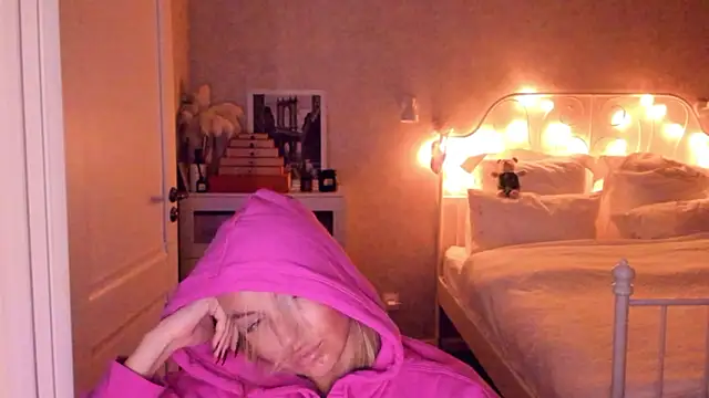 aestetick's cam snapshot