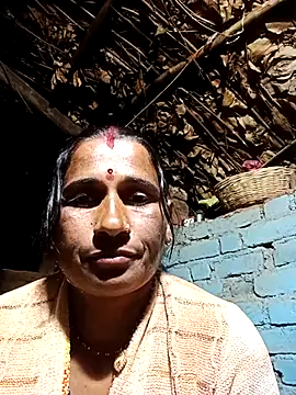 Hot_bhi38's cam snapshot