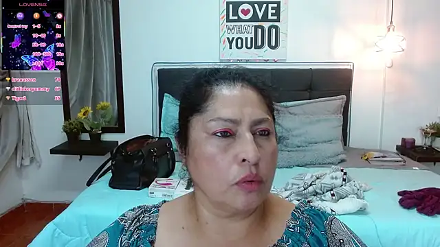 Keyla01_'s cam snapshot