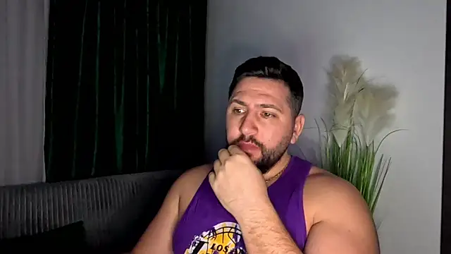 Gold_Alpha_Boy's cam snapshot