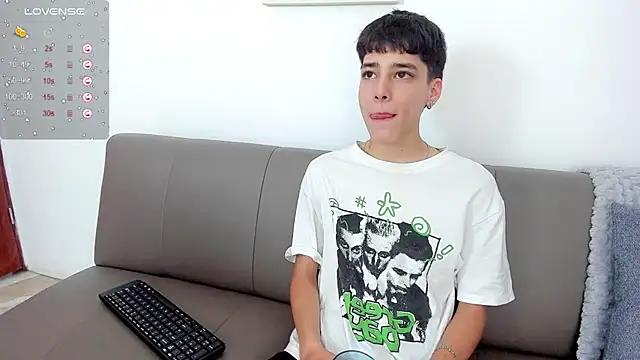 oblivion_deku's cam snapshot