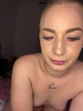 RuxyCatrina's cam snapshot