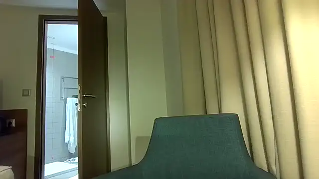 poppyinga1's cam snapshot