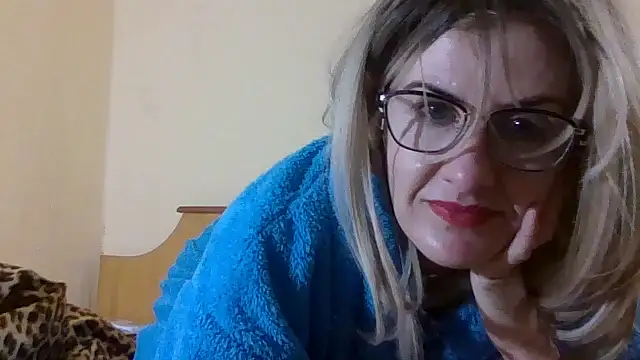 TianaQLove's cam snapshot