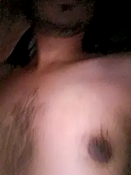 dreamtoungelick69's cam snapshot