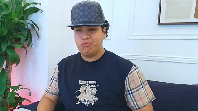 Naim_Bennetsex's cam snapshot